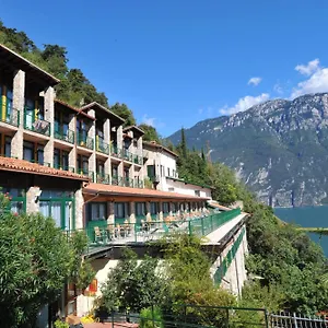 Centro Vacanze La Limonaia Hotel