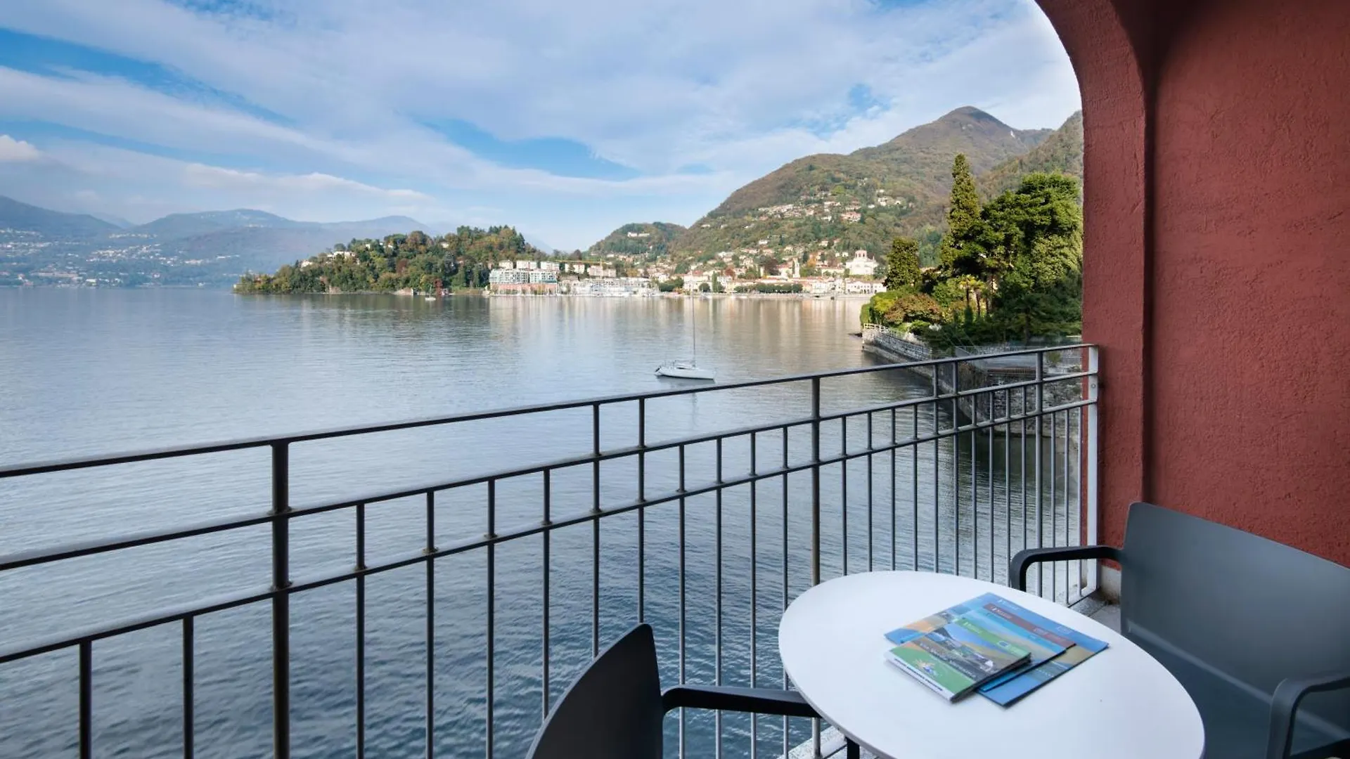 Il Porticciolo Hotel Laveno-Mombello