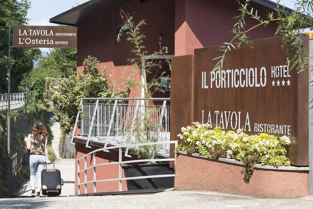 Il Porticciolo Hotel Laveno-Mombello